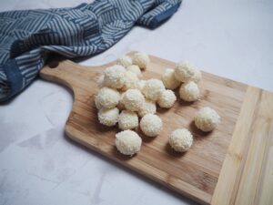 kokos trøfler med hvid chokolade