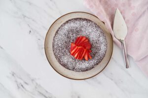 chokoladekage-med-mælkesnittefyld