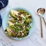 Grillet spidskål med pesto