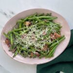 Bønner med bacon og parmesan